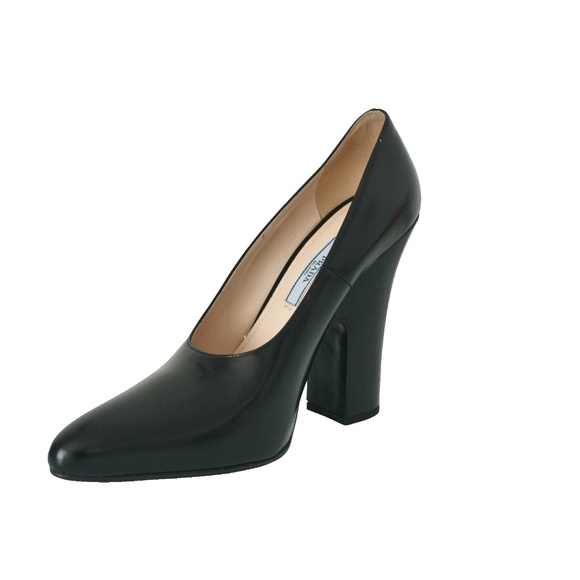 NIB LEATHER PRADA PUMPS SHOES - Picture 1 of 8